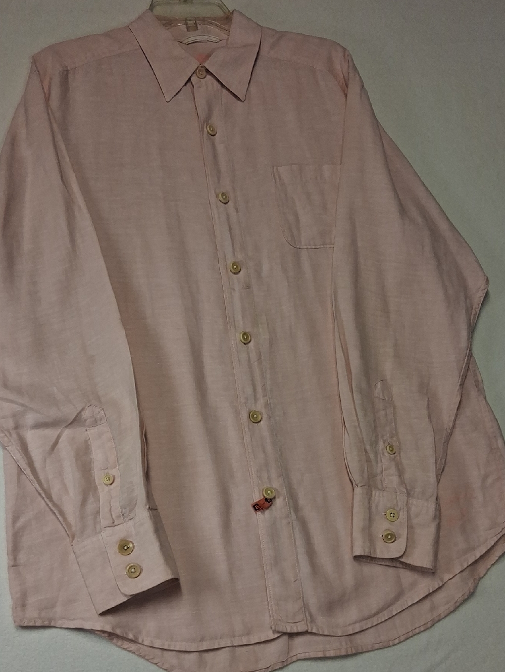 Tommy Bahama Linen Light Pink Long Sleeve Button One Pocket Dress Shirt